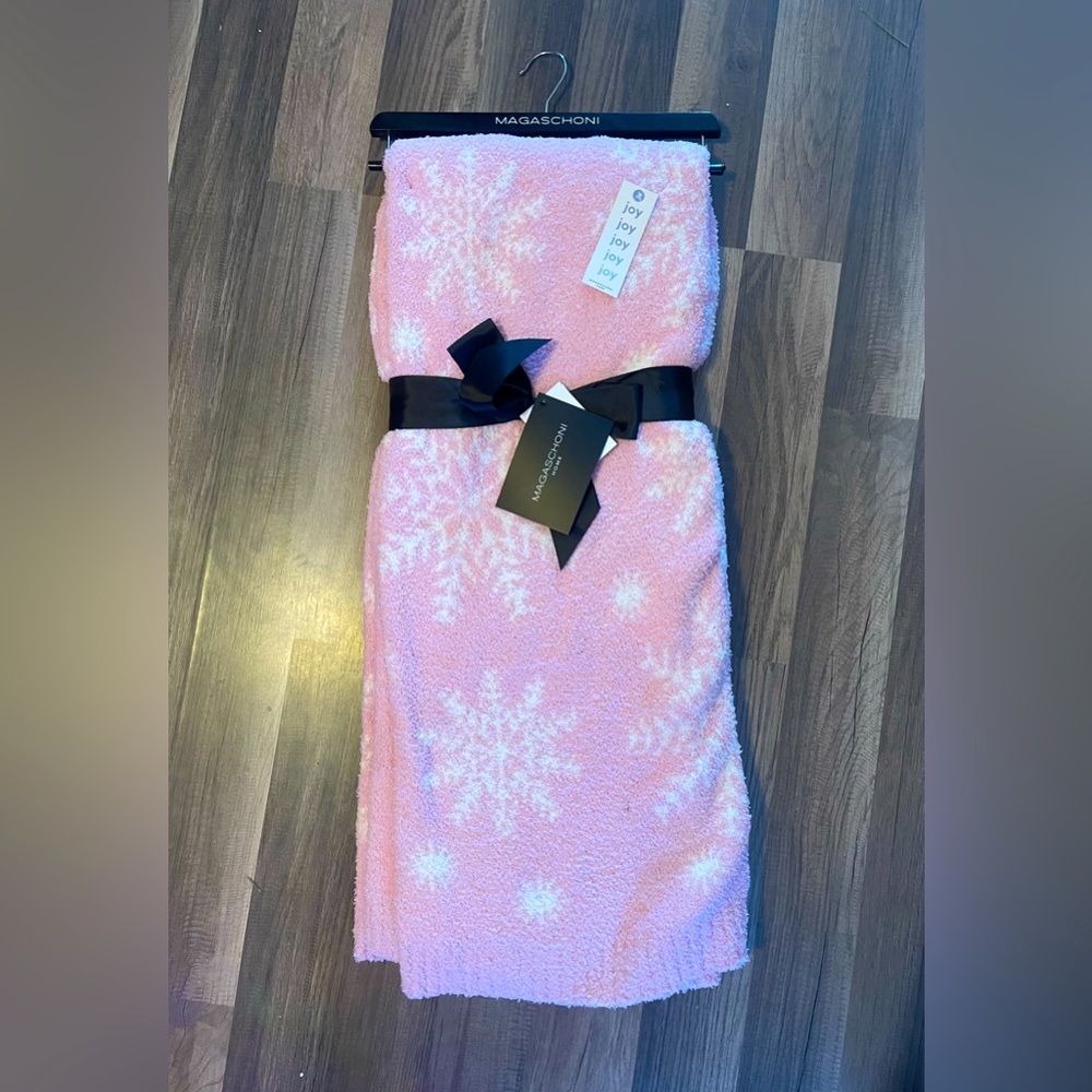 Pink Snowflake Throw Blanket